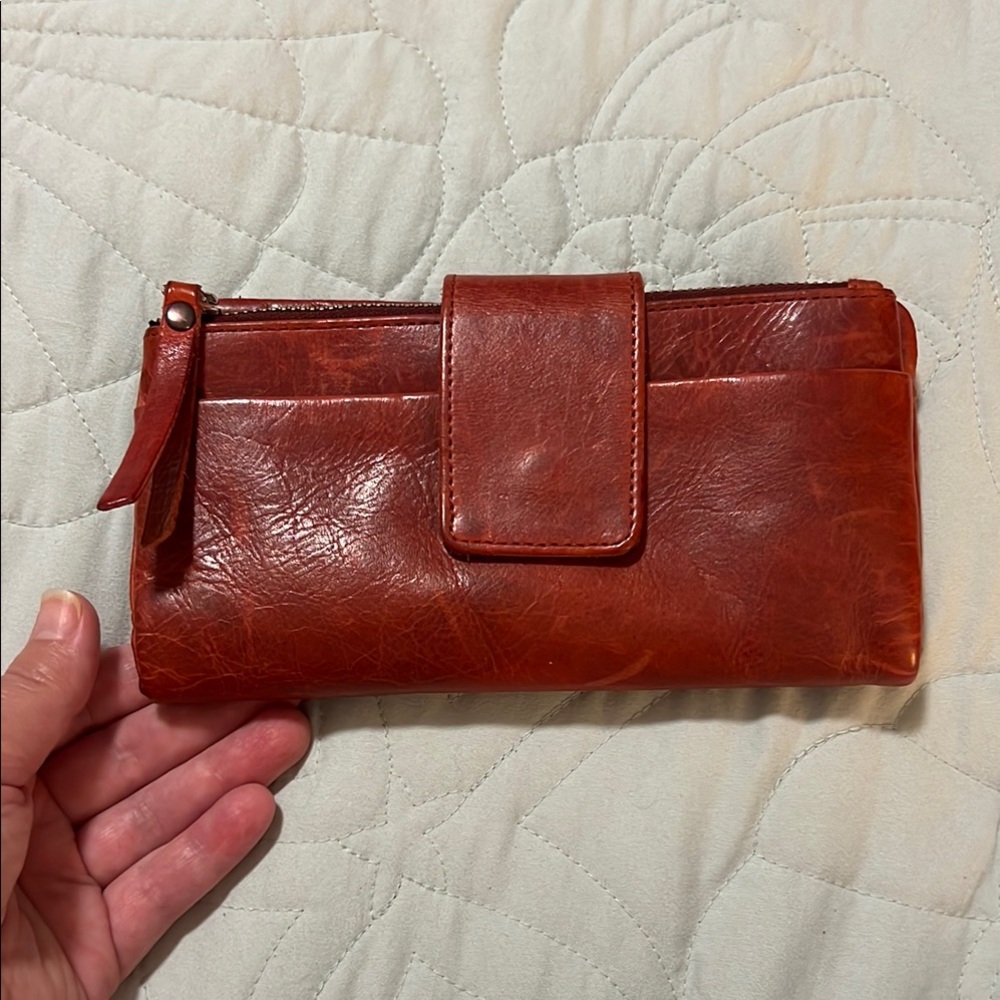 Genicci Red Leather Zip Wallet – Vintage EU